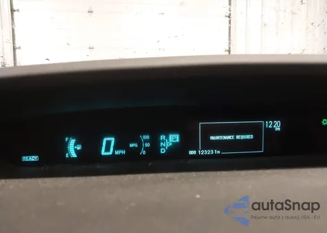 2013 Toyota Prius Two из США, поврежденный, VIN JTDKN3DU3D1733863